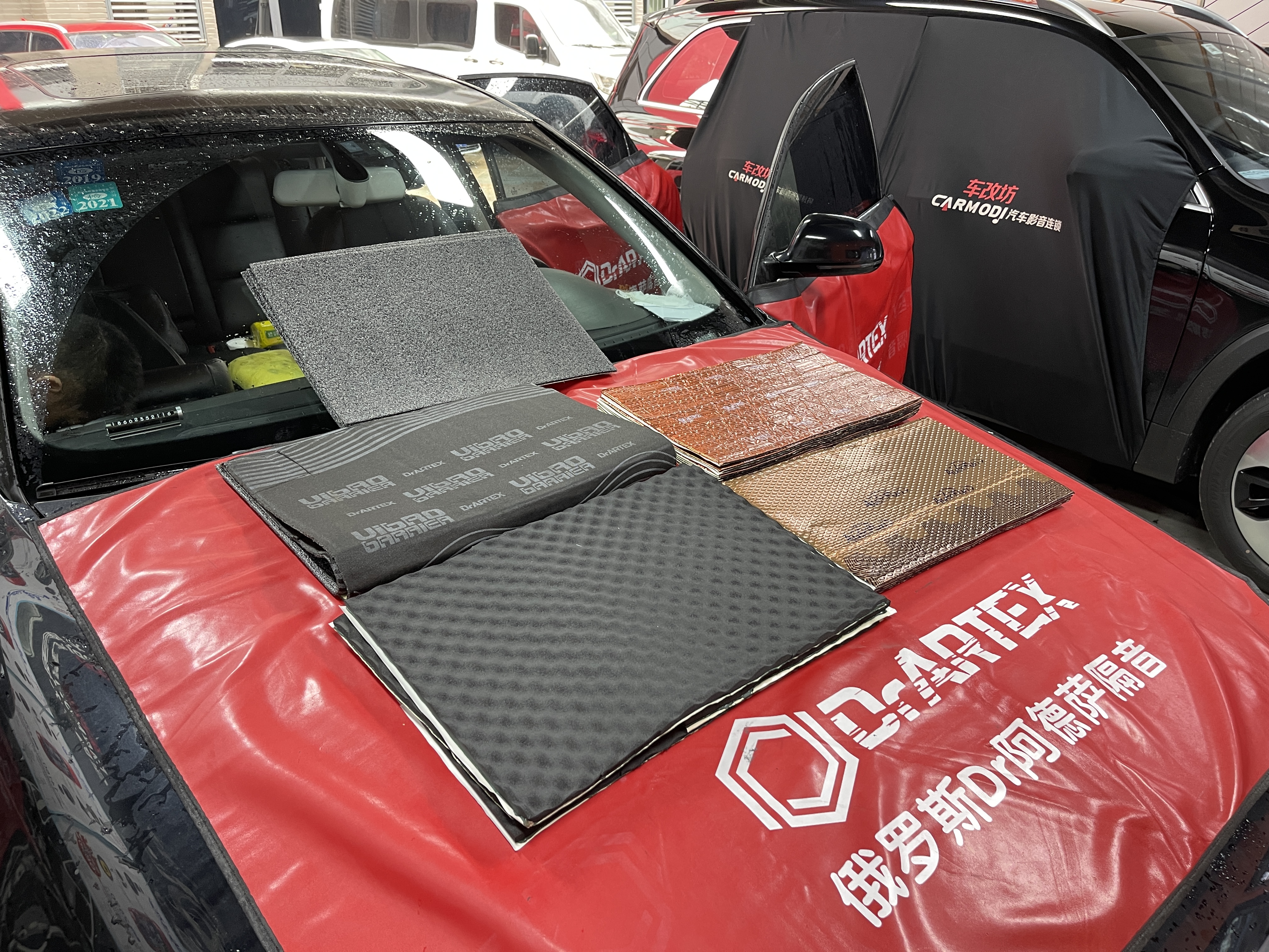 铲除奥迪A6原车沥青，针对性隔音降噪升级行动起来！