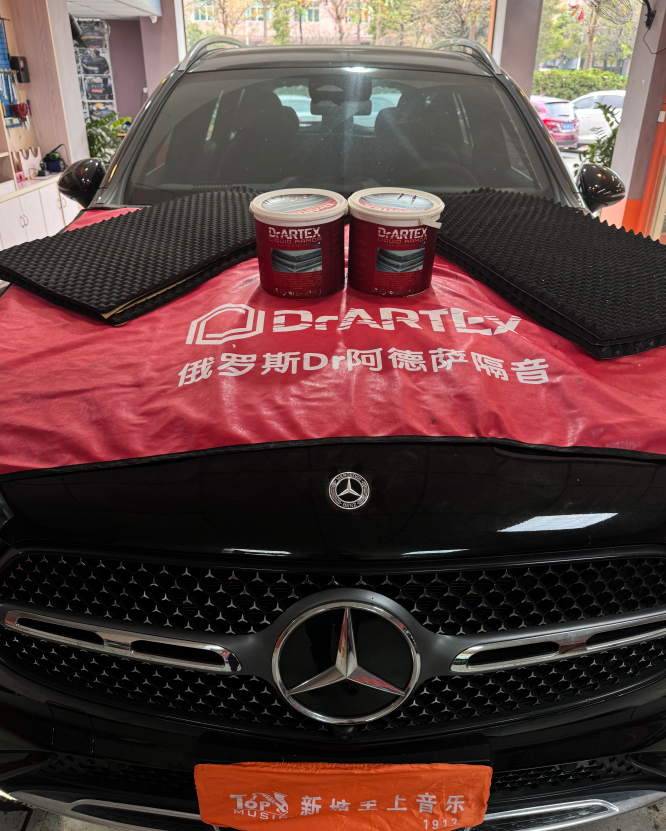 新款奔驰GLC四轮隔音，拥有自己的安静小世界