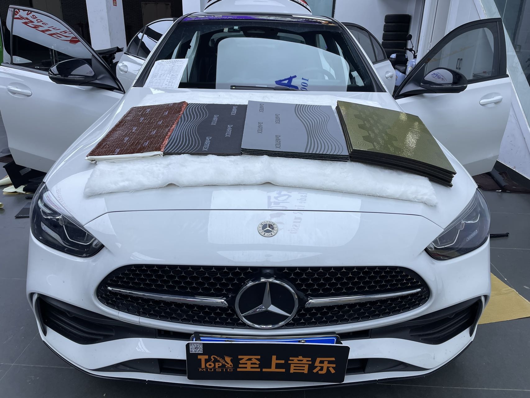 奔驰C260L汽车隔音降噪，静享驾驶时光...
